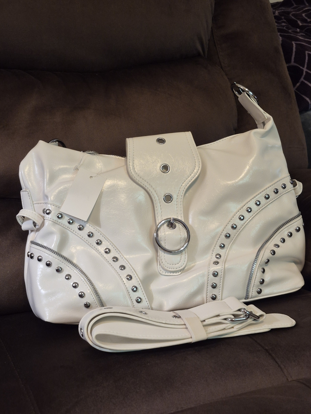 White Stud-Detail Shoulder Bag with Decorative Ring